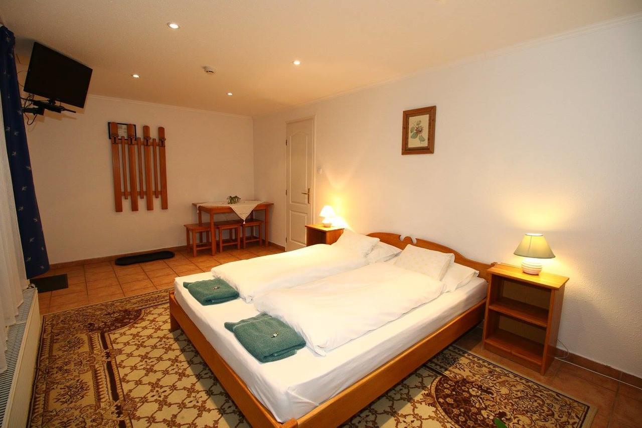 Szent Istvan Fogado Hotel Nagymaros Zewnętrze zdjęcie